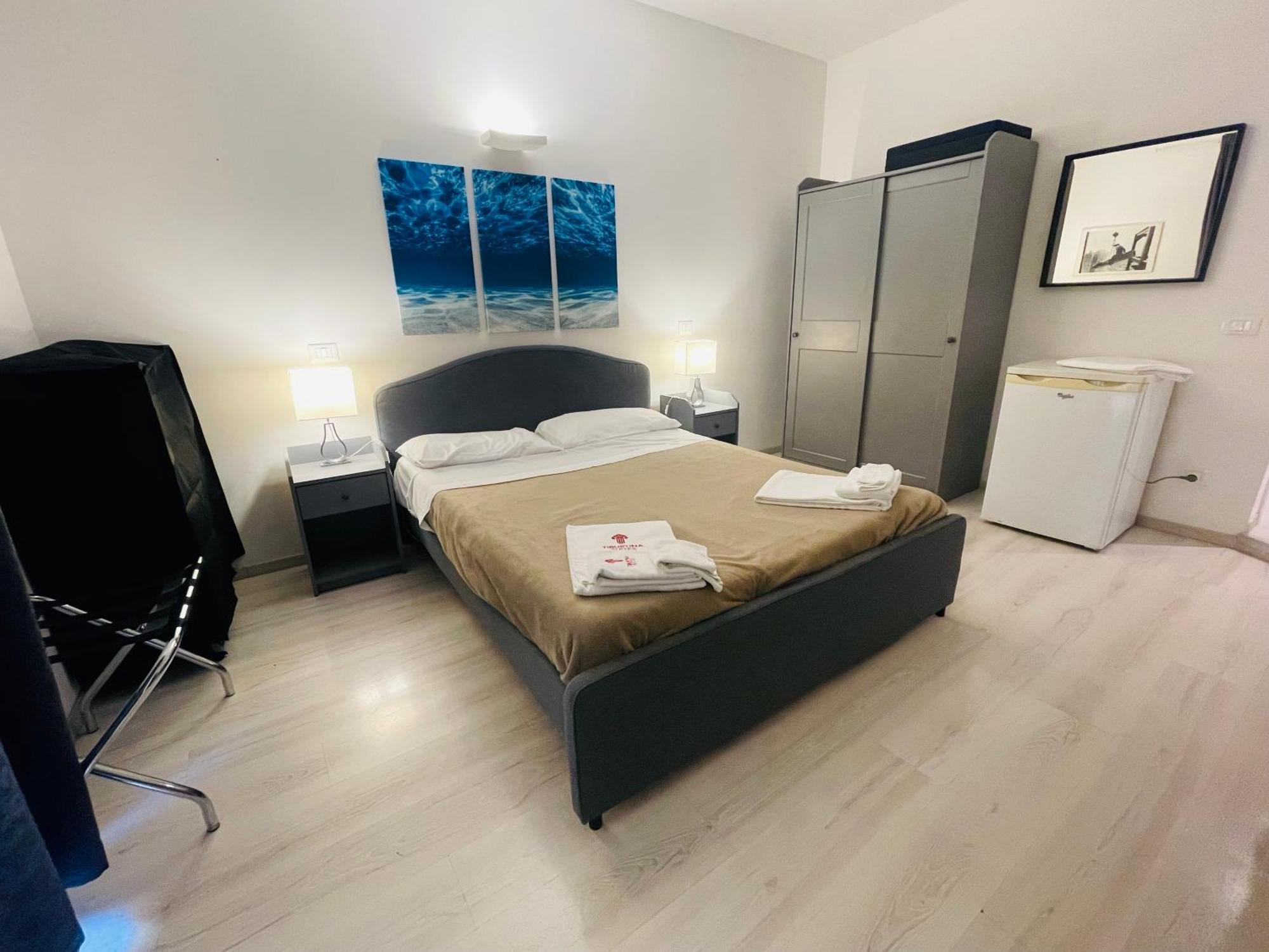 Tiburtina Suites, Roma Екстериор снимка