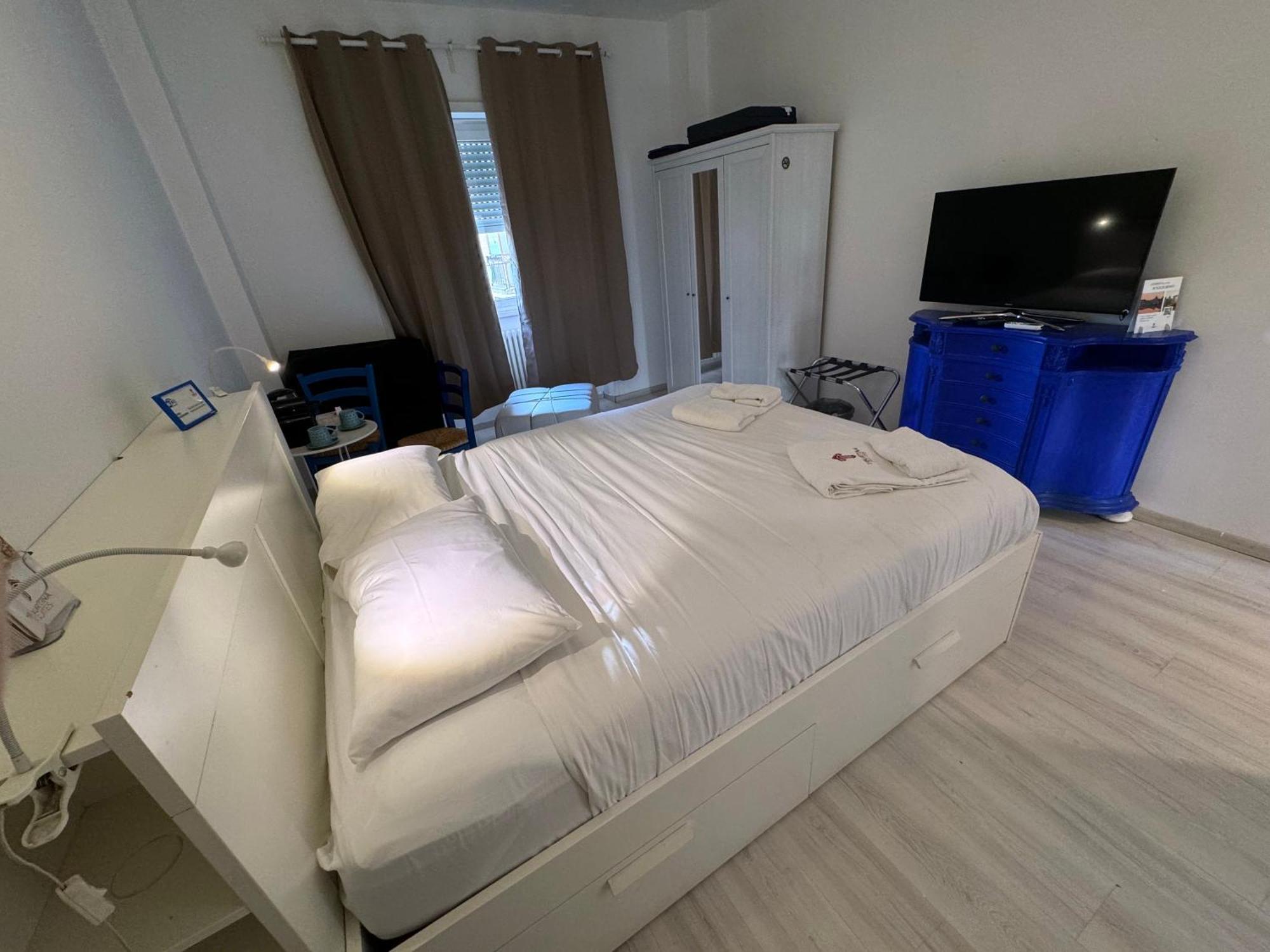 Tiburtina Suites, Roma Екстериор снимка